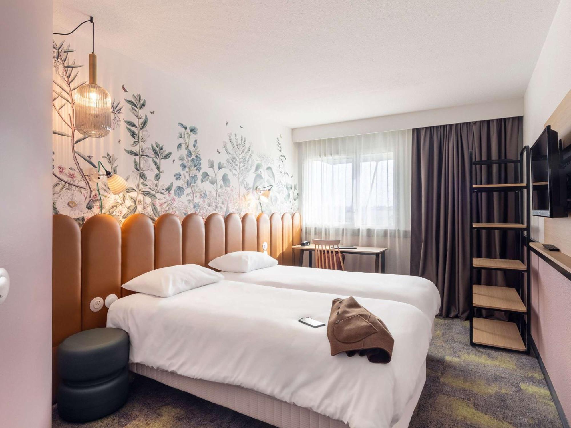 Hôtel ibis Pontivy Buitenkant foto